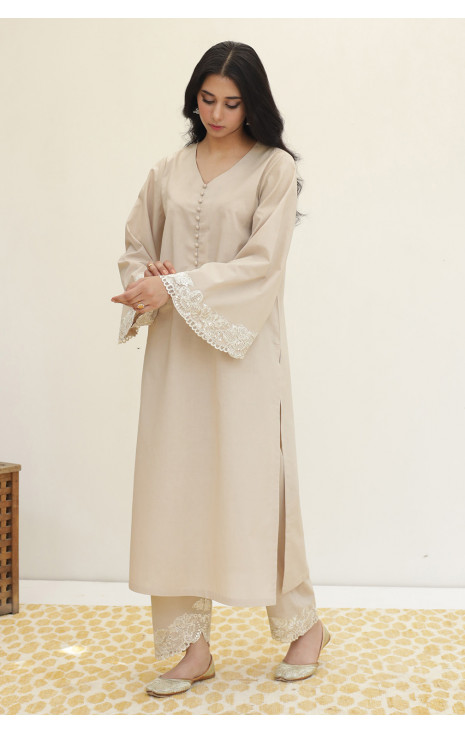 Ivory Outfit
